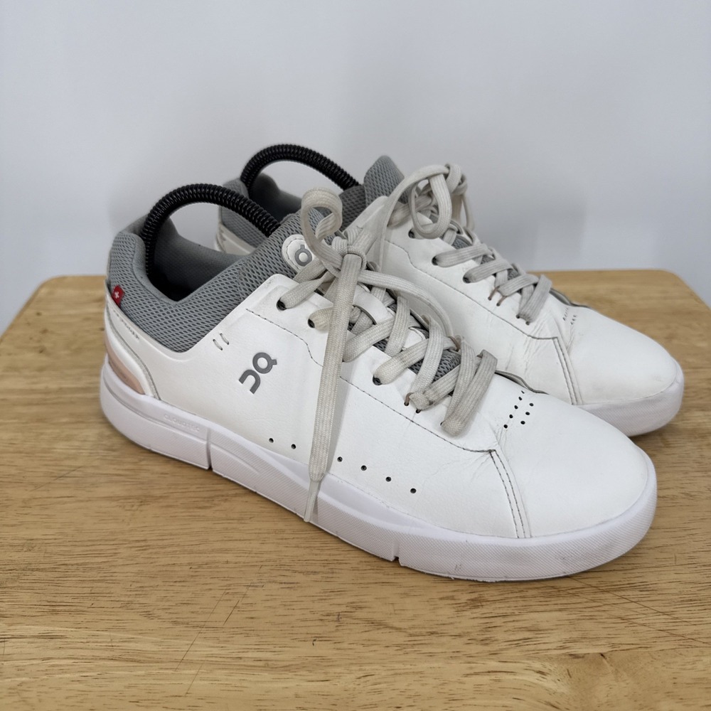 OnCloud On The Roger Womens Advantage Sneaker Cloudtec Size 9 Comfort Speedboard